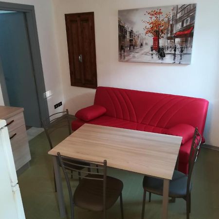 Apartmán Bilocale Piano Terra Centro Storico Volta Mantovana Exteriér fotografie